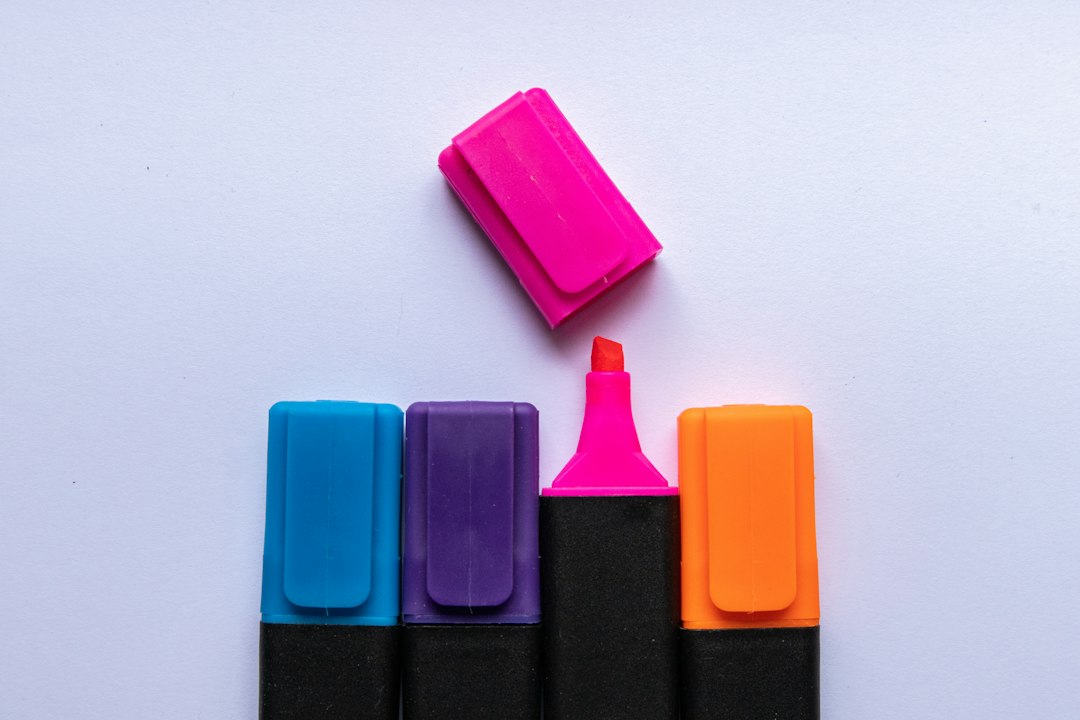 Illustrative photograph related to chisel tip markers and bullet tip markers