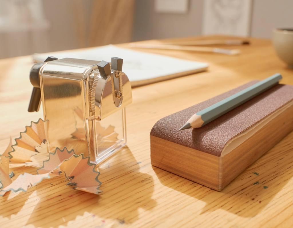AI-generated editorial comparison for Scribblet blog 483