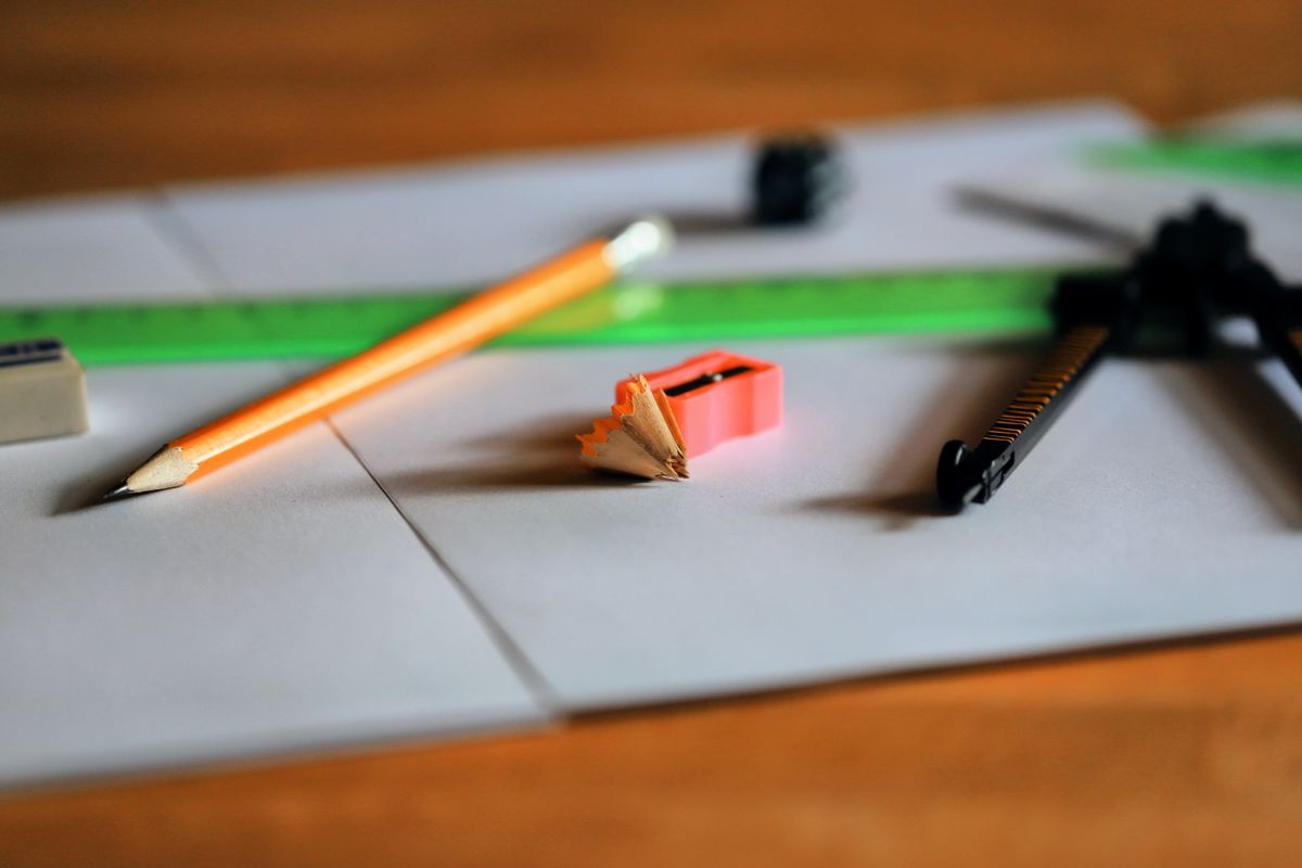 Illustrative photograph related to this craft comparison
